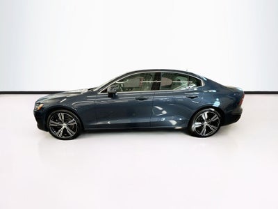 2022 Volvo S60 B5 Inscription