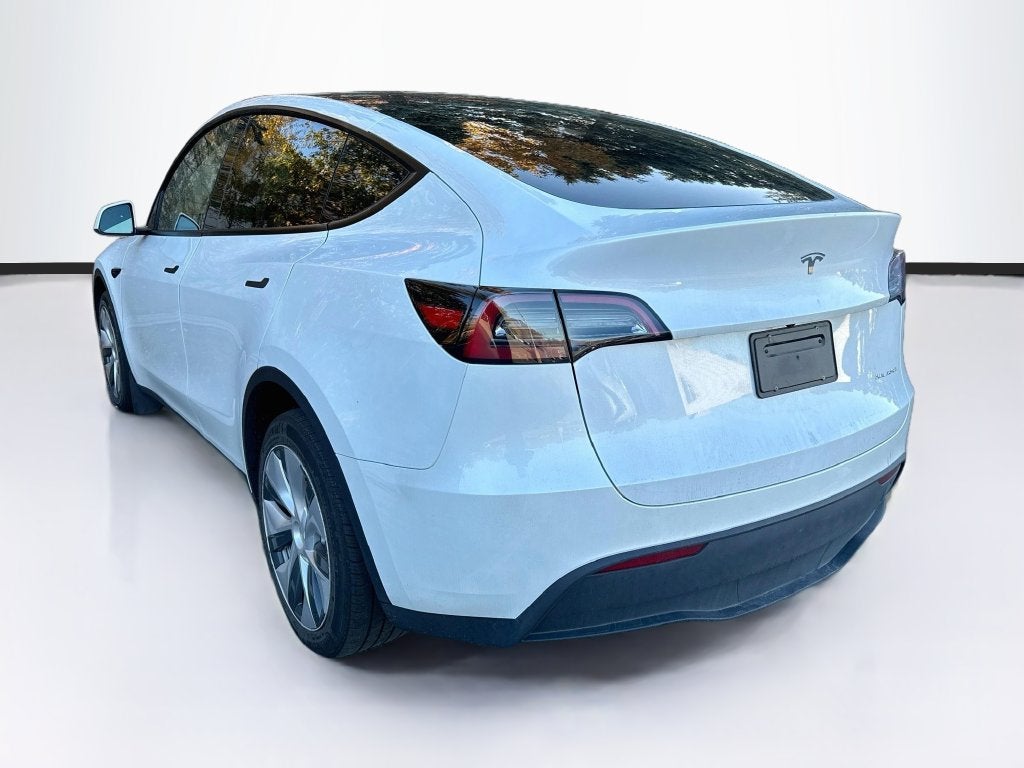 2023 Tesla Model Y Long Range Peabody MA | BMW of Peabody 7SAYGDEE6PA130399