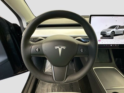2025 Tesla Model Y Long Range