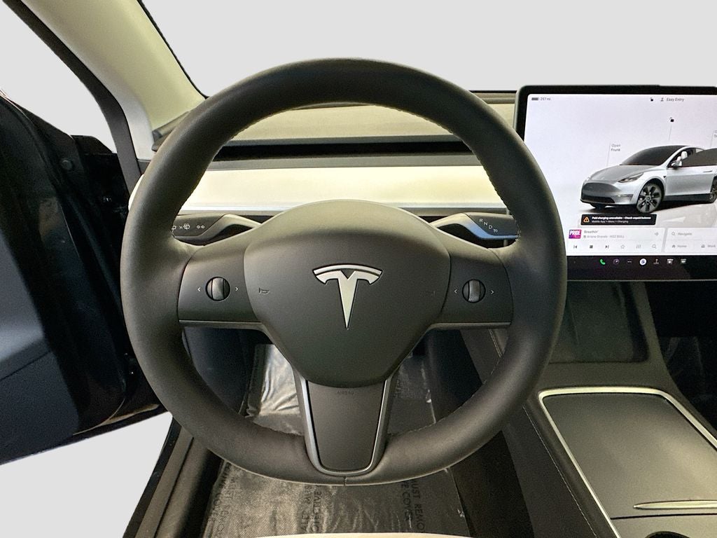 2025 Tesla Model Y Long Range