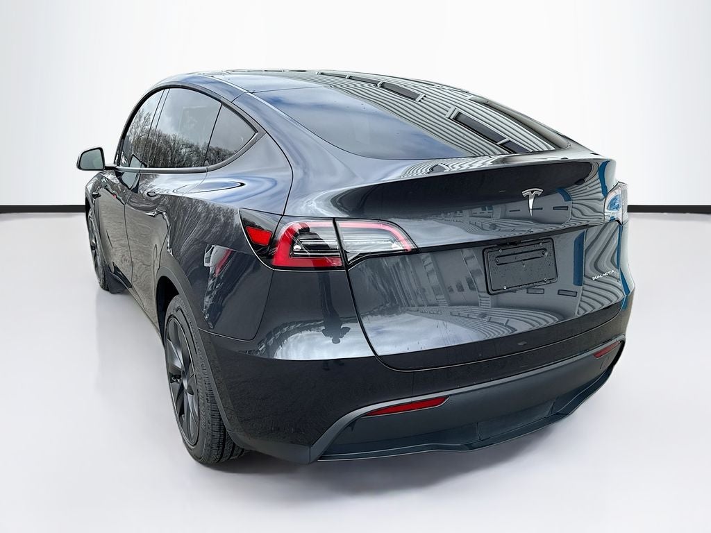 2025 Tesla Model Y Long Range
