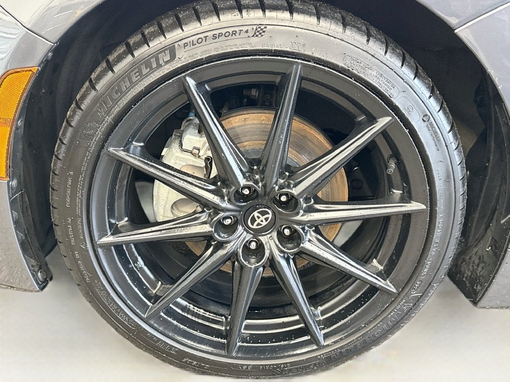 2025 Toyota GR86 Premium