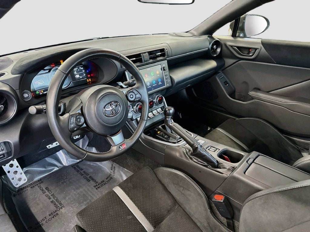 2025 Toyota GR86 Premium