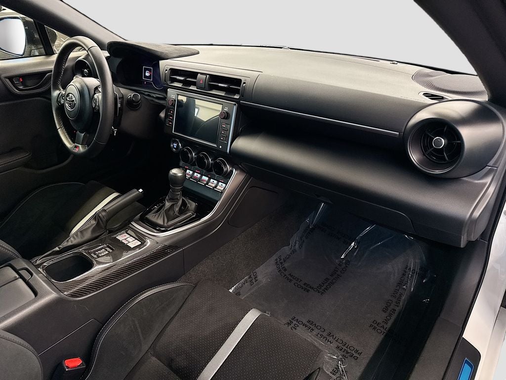 2024 Toyota GR86 Premium