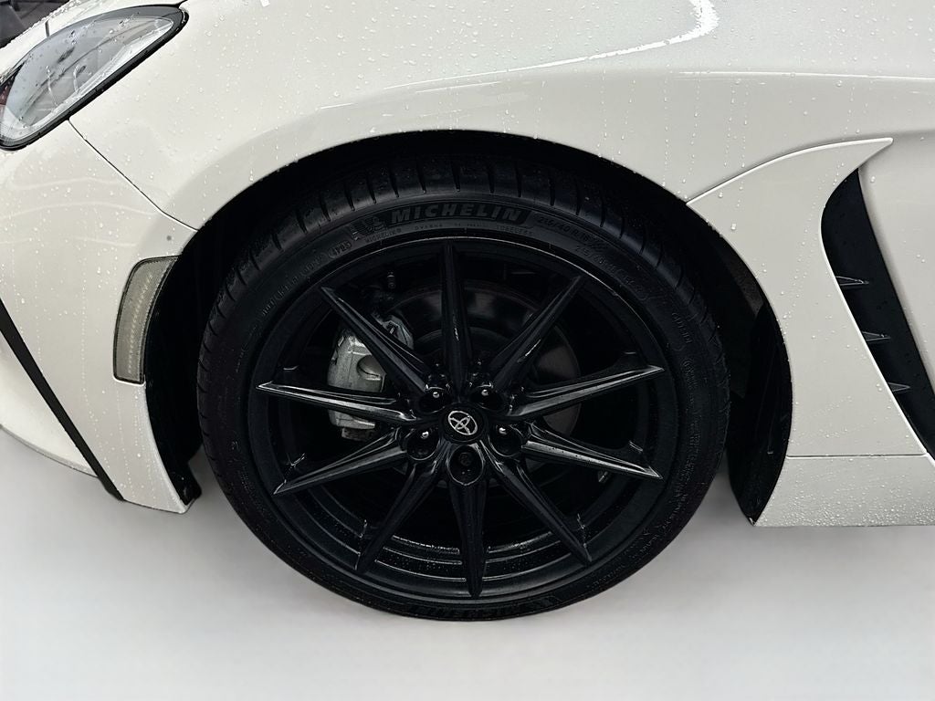 2024 Toyota GR86 Premium