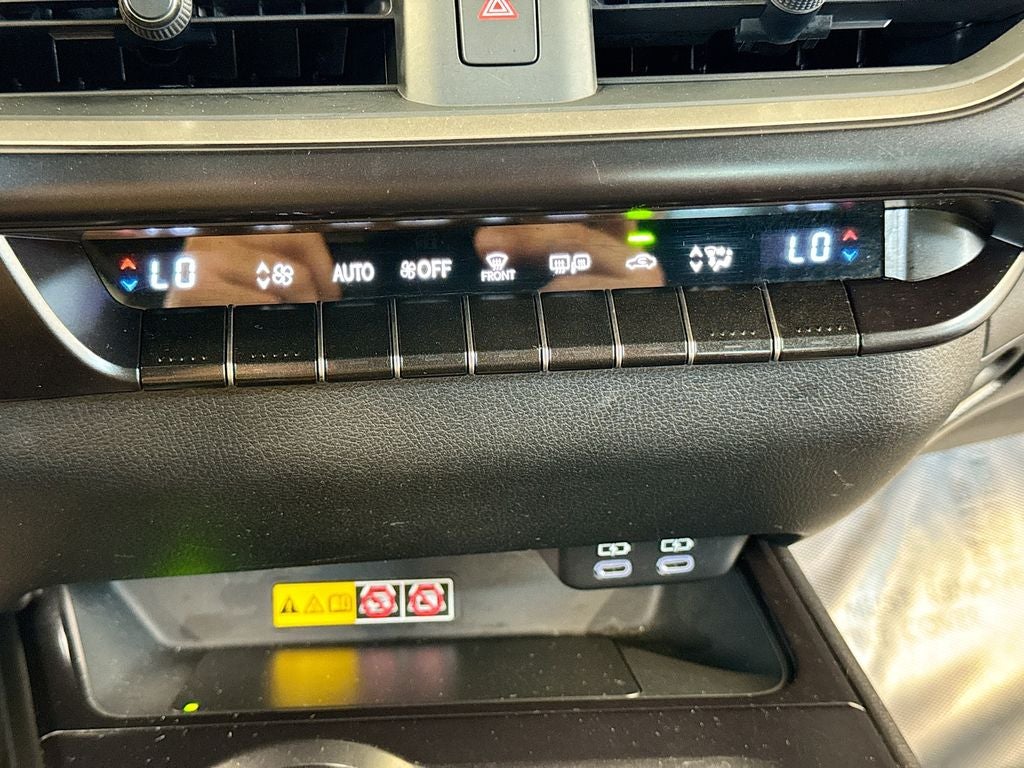 2024 Lexus UX 250h Premium