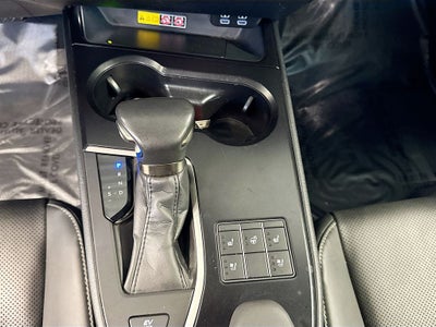 2024 Lexus UX 250h Premium