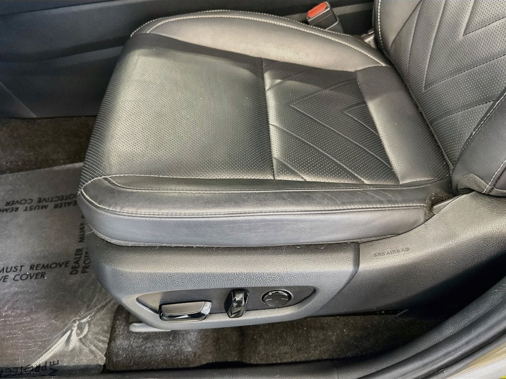 2022 Lexus NX 450h+ Luxury