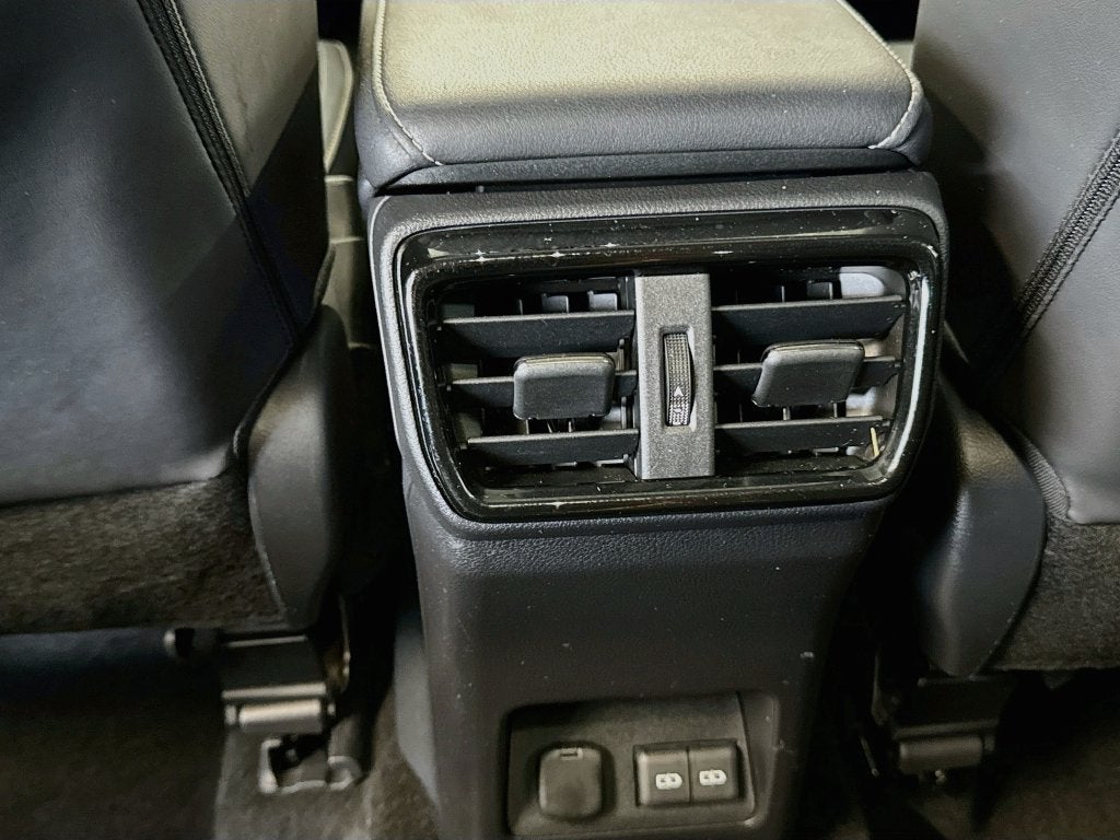 2022 Lexus NX 450h+ Luxury