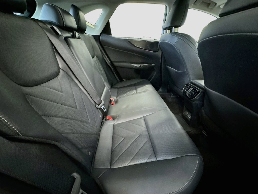 2022 Lexus NX 450h+ Luxury
