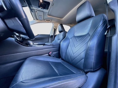 2022 Lexus NX 450h+ Luxury