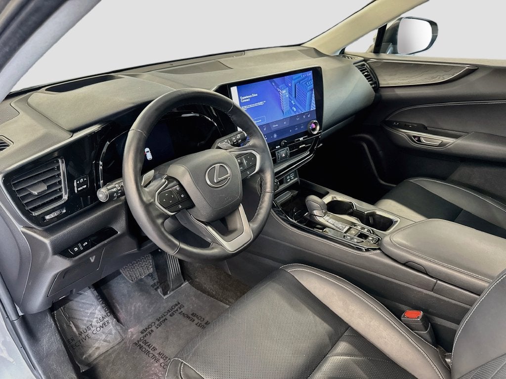 2022 Lexus NX 450h+ Luxury