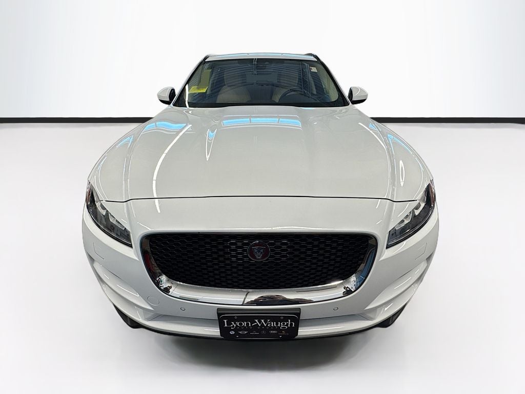 2019 Jaguar F-PACE 25t Prestige