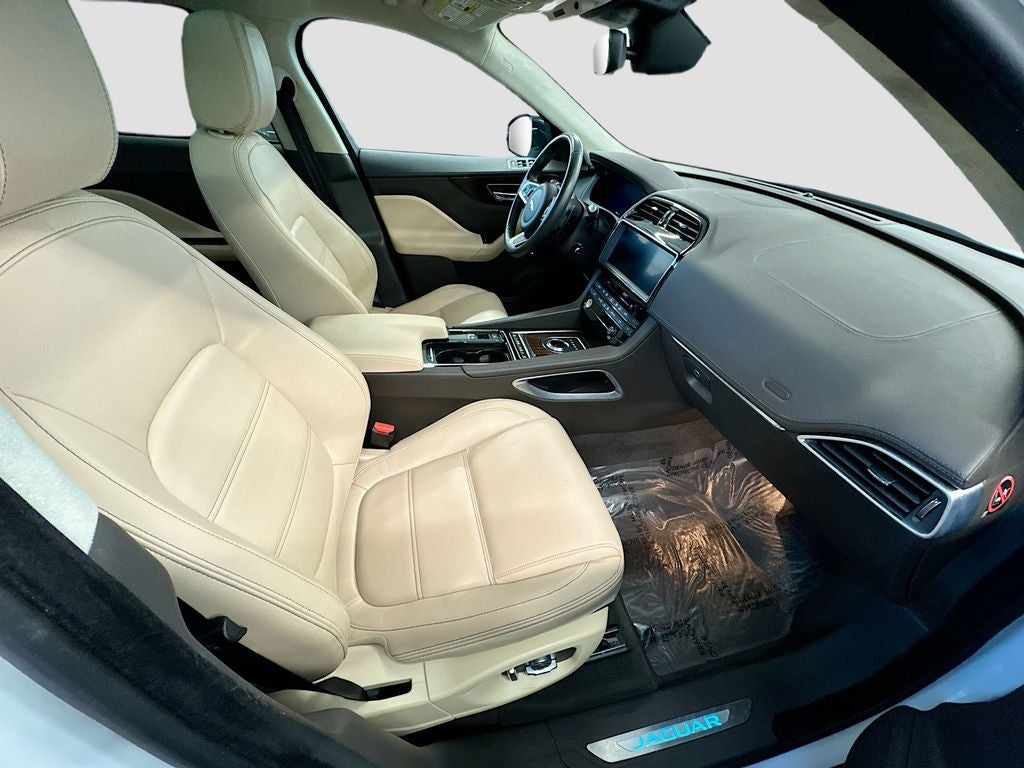 2019 Jaguar F-PACE 25t Prestige