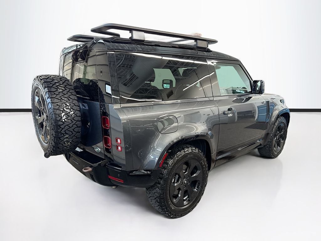 2023 Land Rover Defender 90 X-Dynamic SE