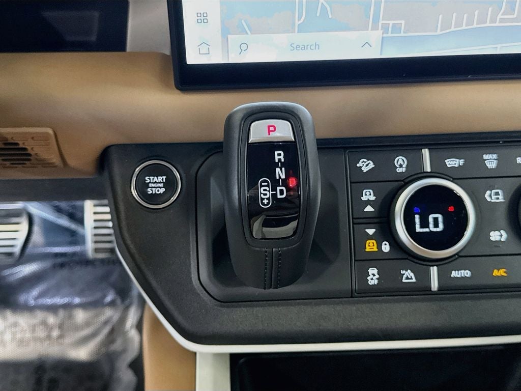2025 Land Rover Defender 110 S