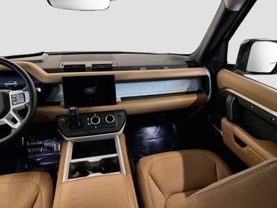 2025 Land Rover Defender 110 S
