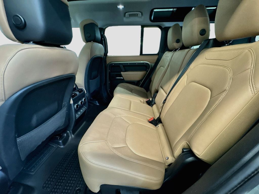 2025 Land Rover Defender 110 S
