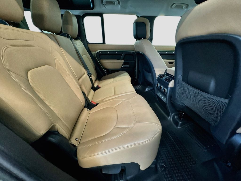 2025 Land Rover Defender 110 S