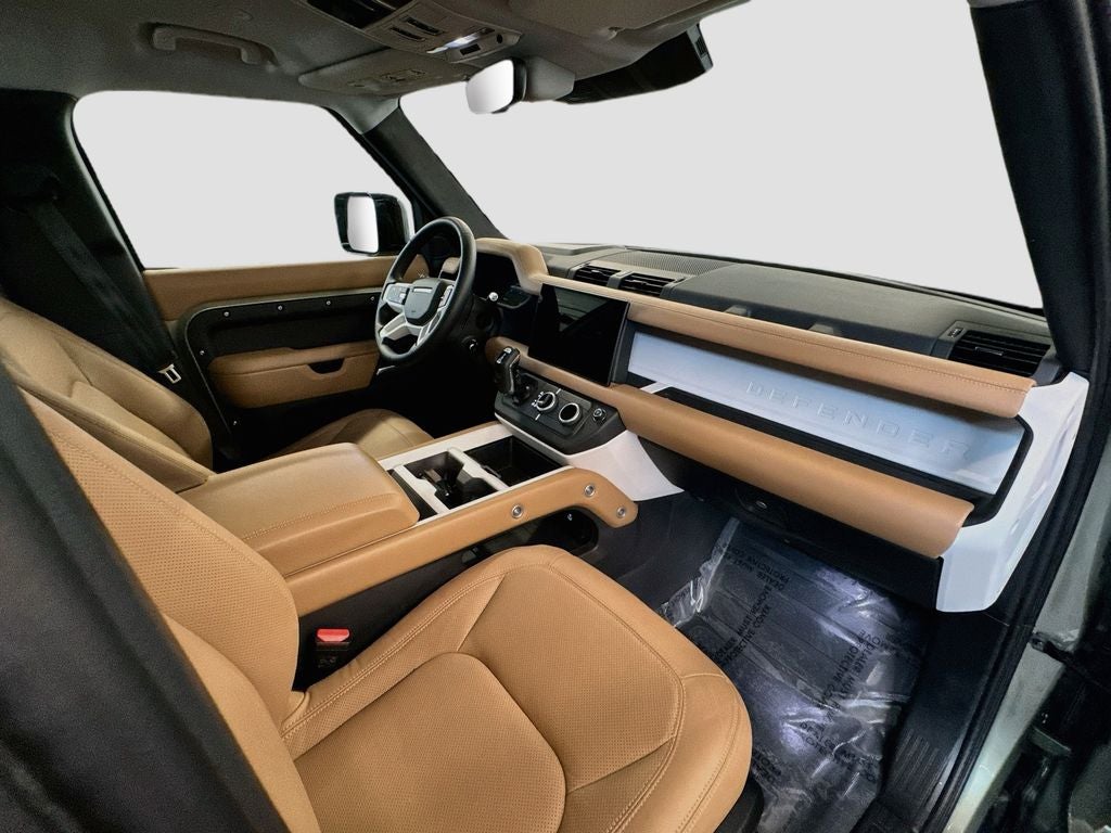 2025 Land Rover Defender 110 S