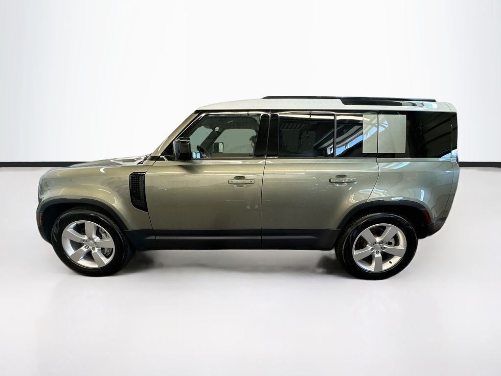 2025 Land Rover Defender 110 S
