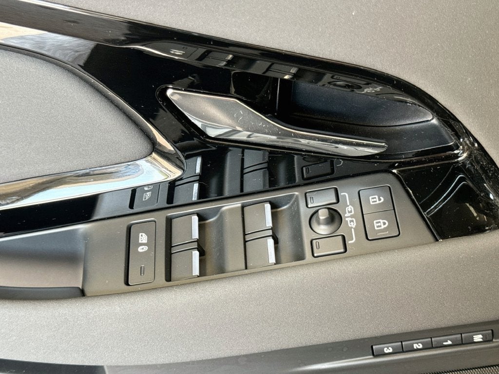 2024 Land Rover Range Rover Evoque S