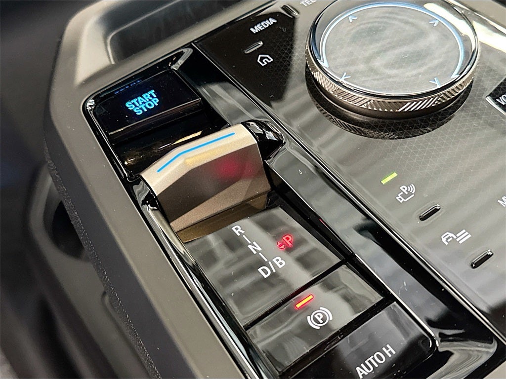 2025 BMW iX xDrive50 xDrive50