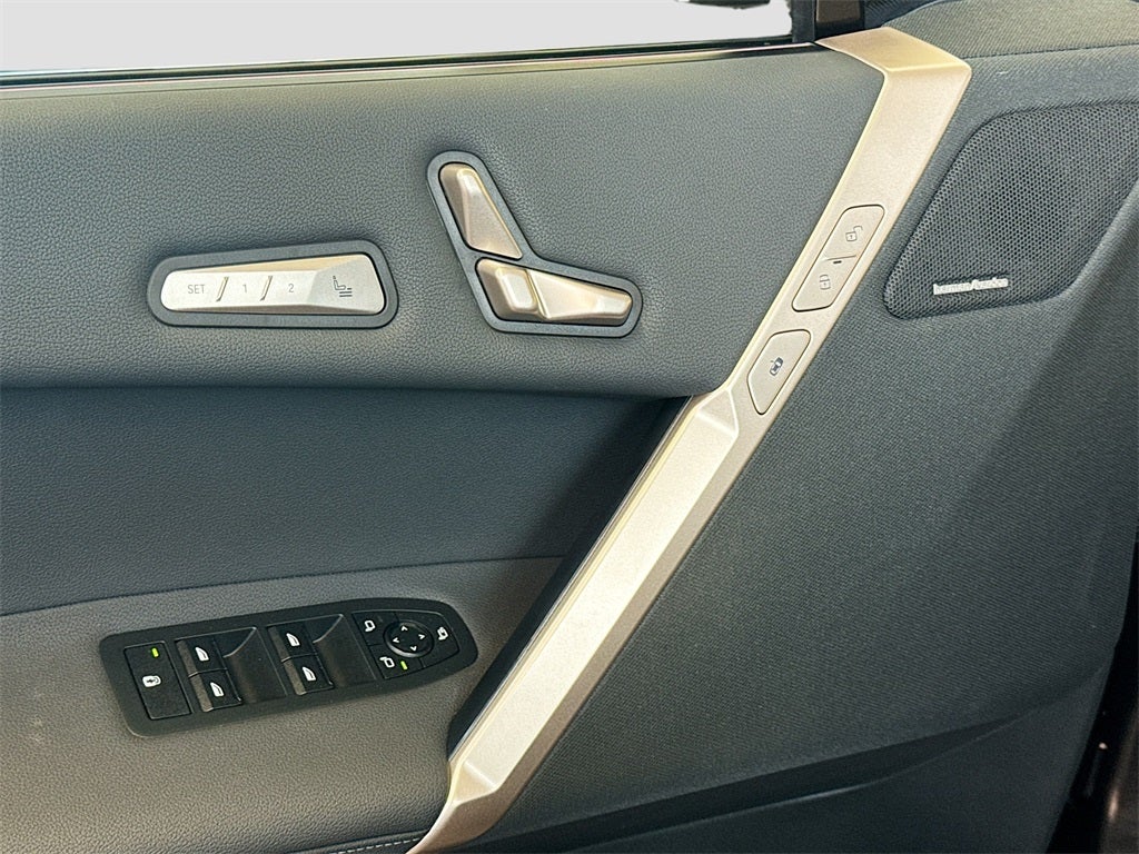 2025 BMW iX xDrive50 xDrive50