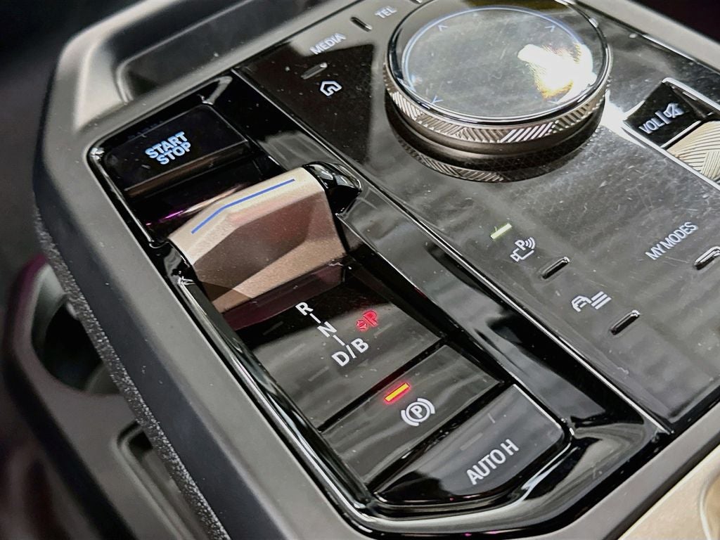 2024 BMW iX xDrive50