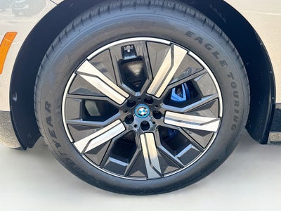 2023 BMW iX M60