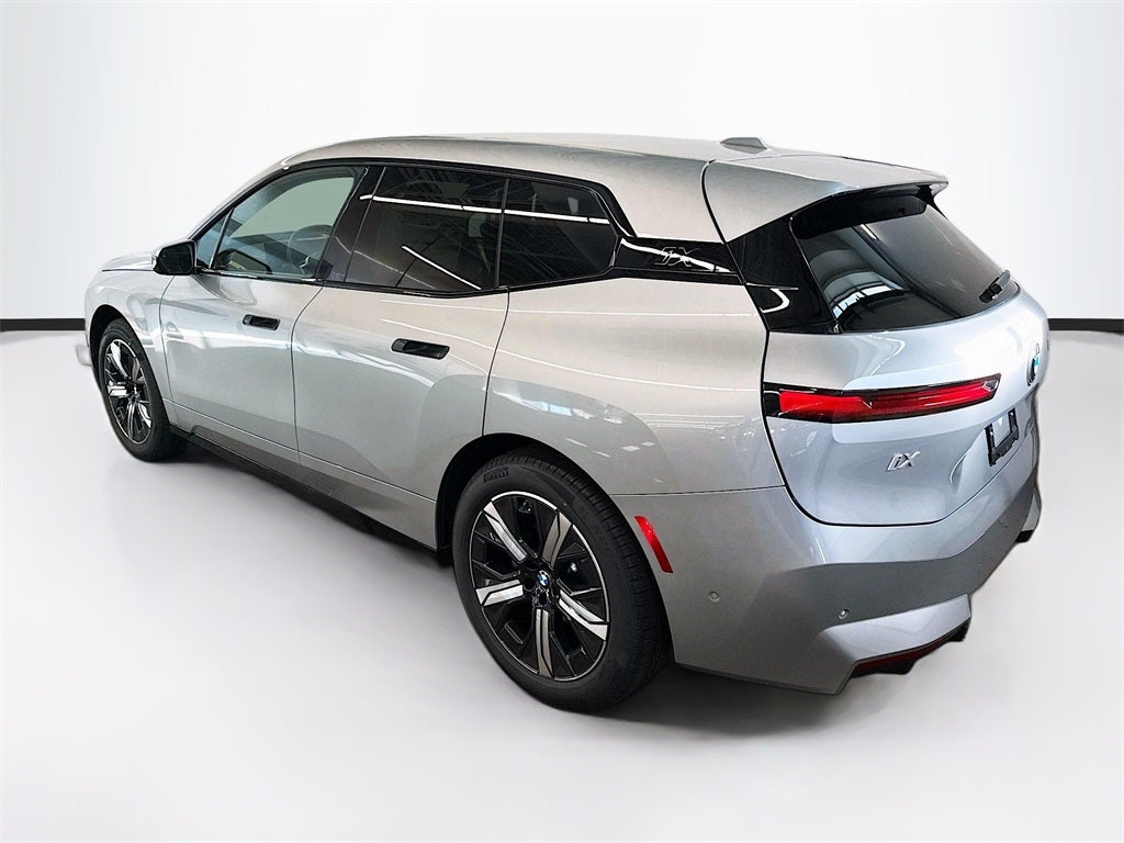 2026 BMW iX xDrive45