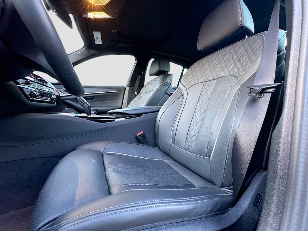 2023 BMW 5 Series M550i xDrive