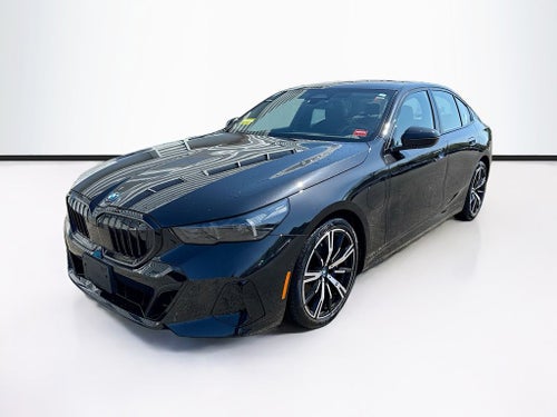 2025 BMW 5 Series 550e xDrive
