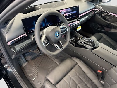 2026 BMW 550e 550e xDrive