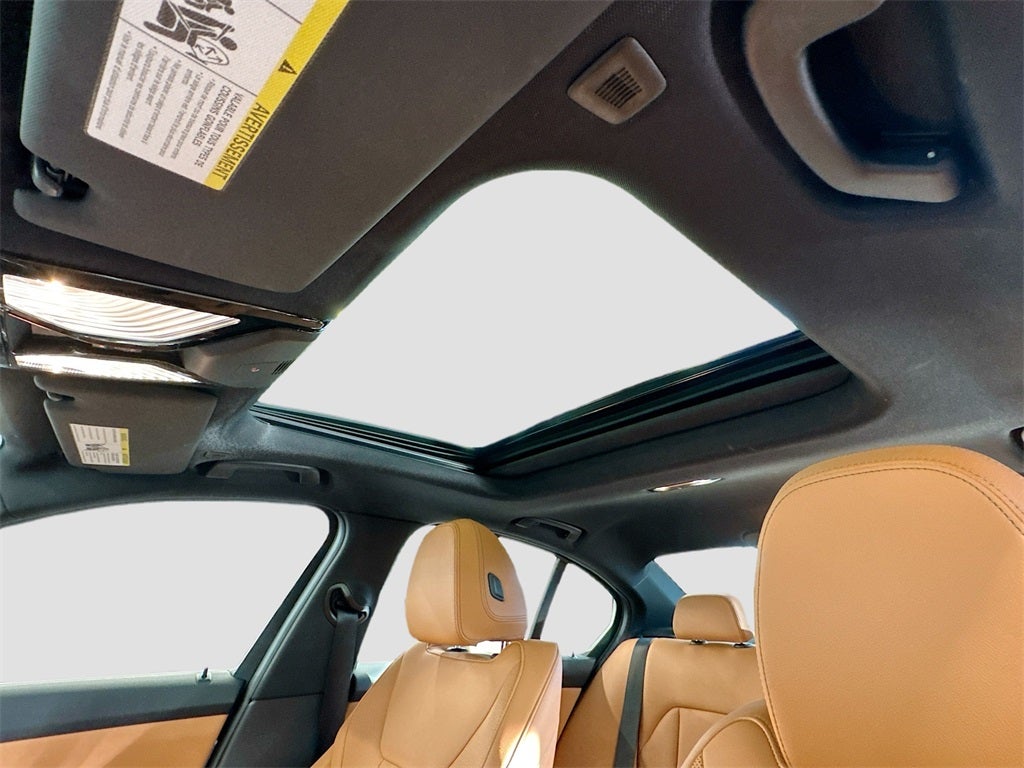 2025 BMW 330i xDrive 330i xDrive