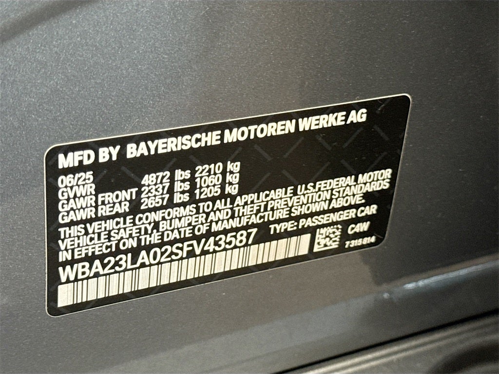 2025 BMW 330i xDrive 330i xDrive