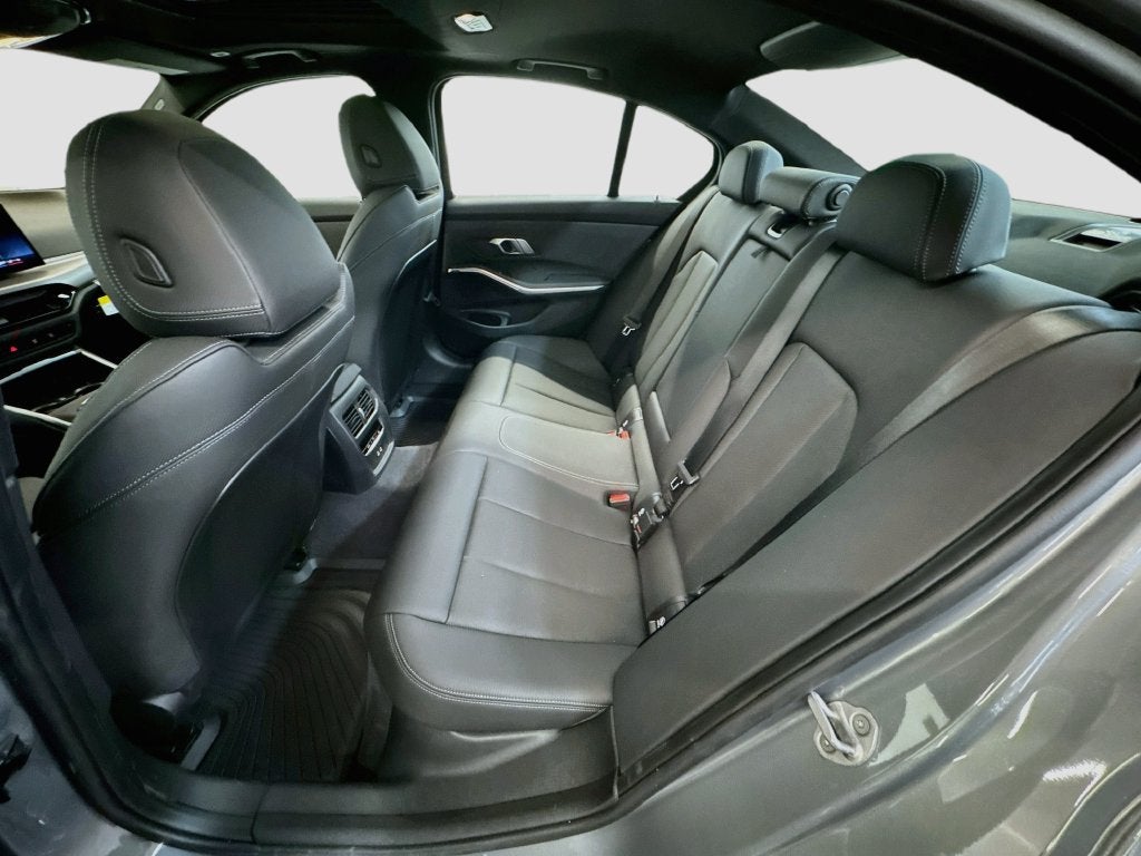 2026 BMW 330i 330i xDrive