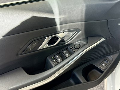 2025 BMW 3 Series 330i xDrive