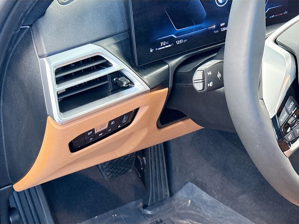 2025 BMW 330i xDrive 330i xDrive