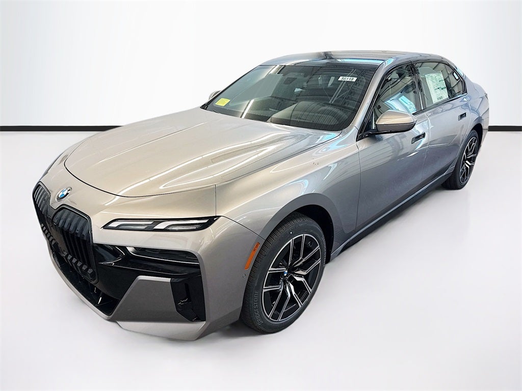 2025 BMW 760i 760i xDrive