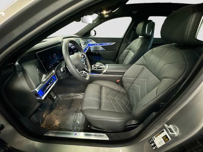 2025 BMW 760i 760i xDrive
