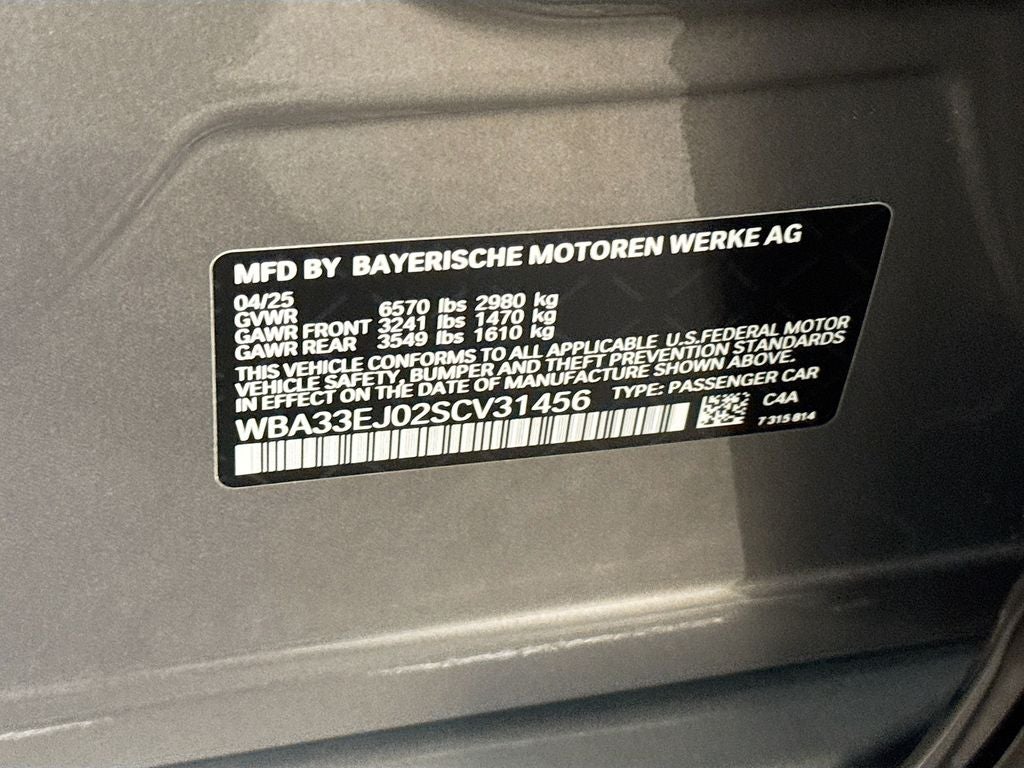 2025 BMW 760i 760i xDrive