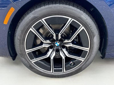 2023 BMW 7 Series 760i xDrive