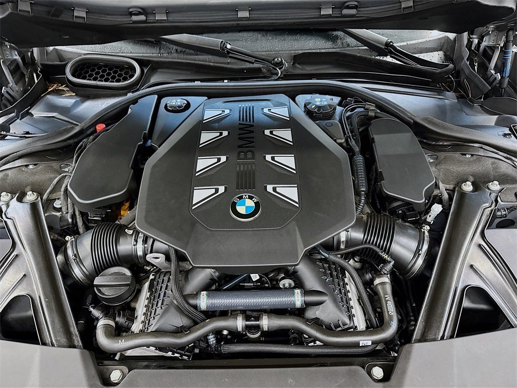 2023 BMW 760i 760i xDrive