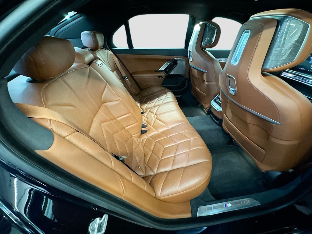 2023 BMW 760i 760i xDrive