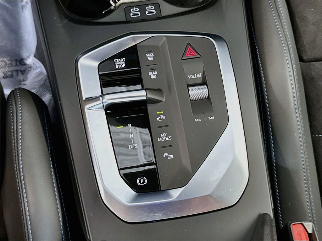 2025 BMW 235i M235i xDrive