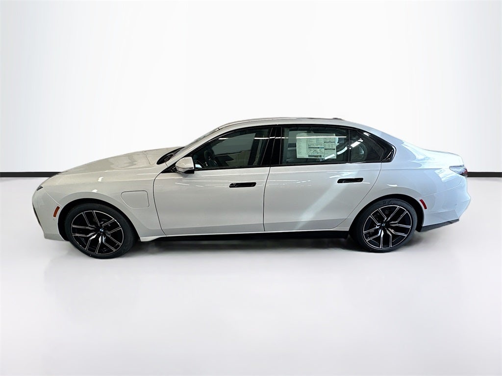 2026 BMW 750e xDrive 750e xDrive