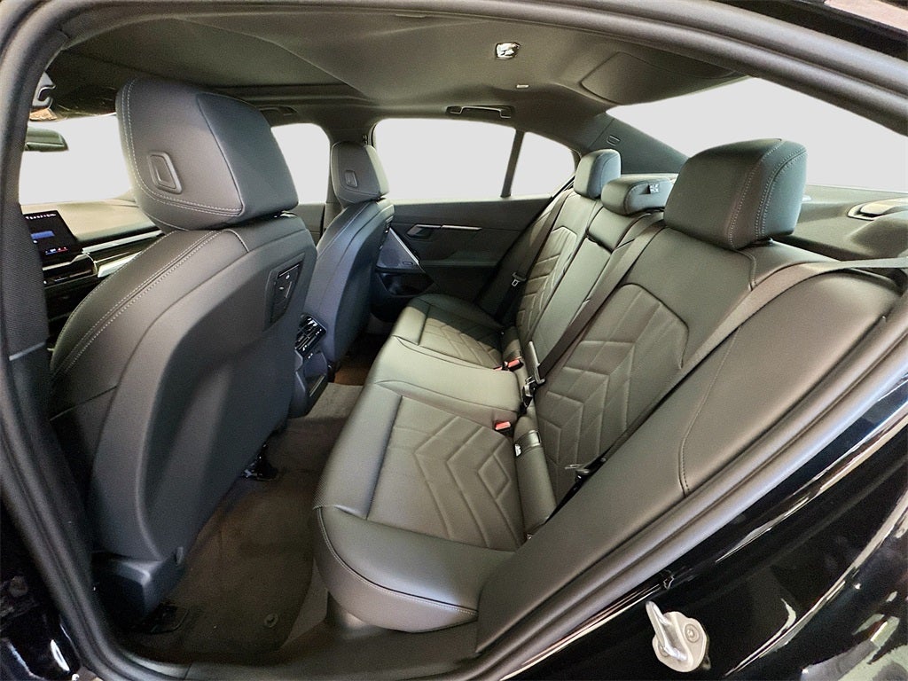 2026 BMW 530i 530i xDrive