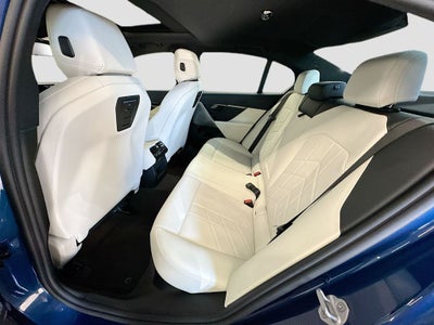 2026 BMW 530i xDrive 530i xDrive