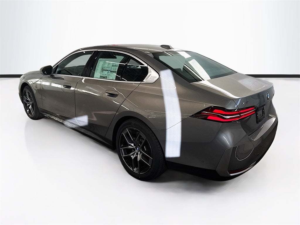 2026 BMW 530i 530i xDrive